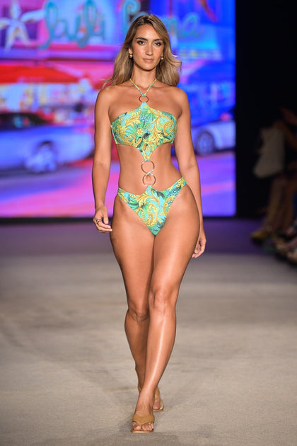 PALM ISLAND - Handkerchief Multi Ring Monokini • Multicolor Runway